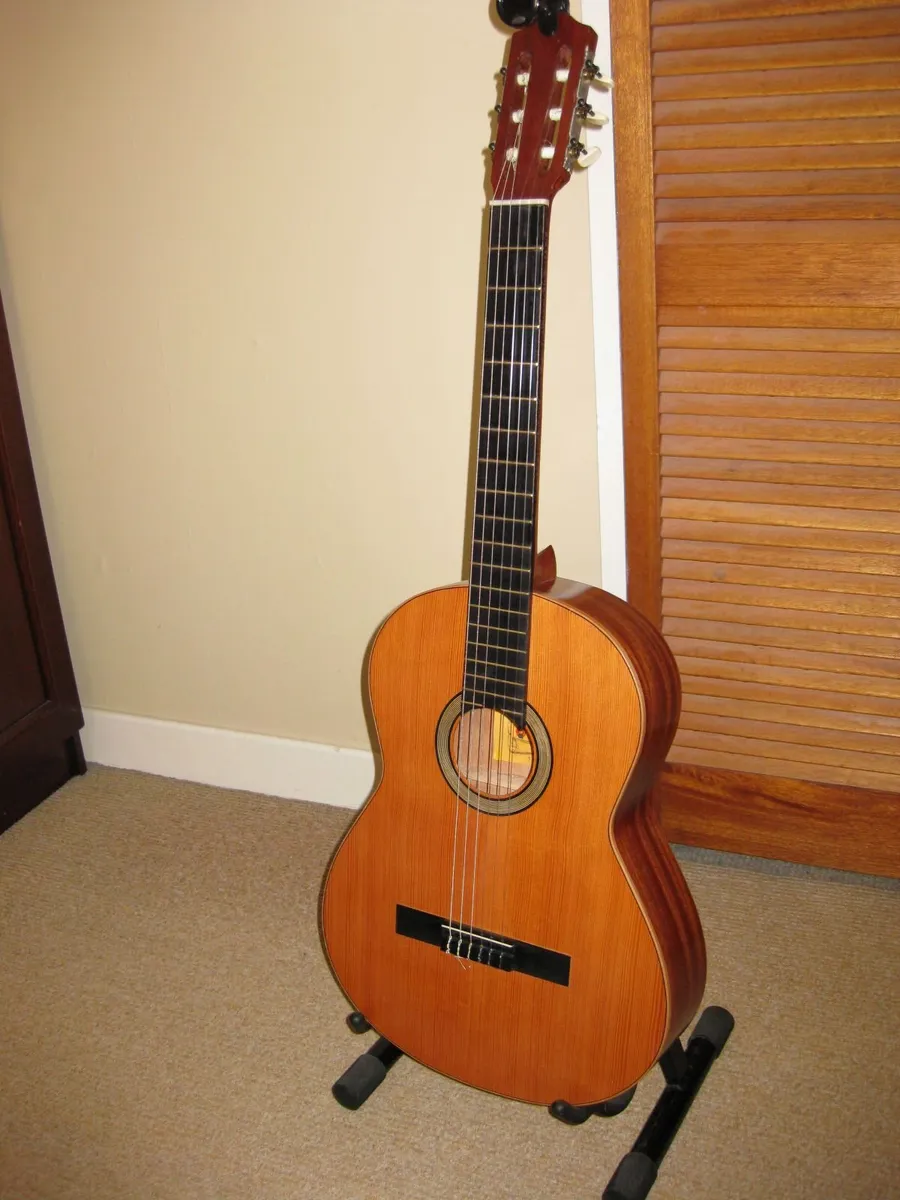 1971 Alhambra Classical Guitar Made In Spain. - Image 2