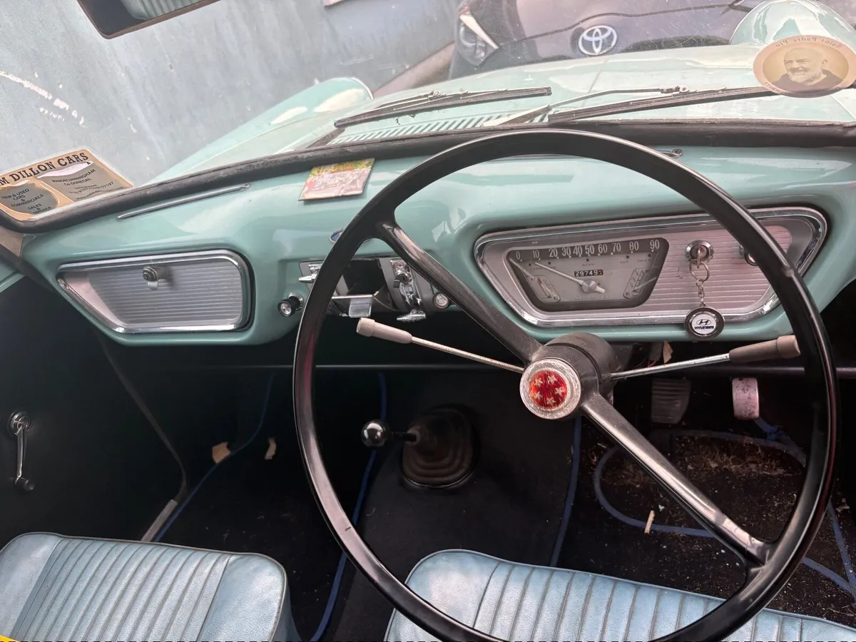 Ford Anglia 1967 - Image 2