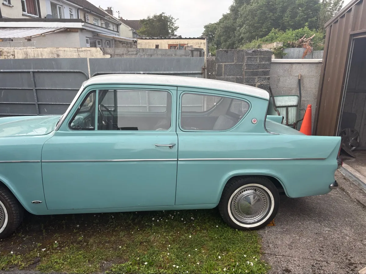Ford Anglia 1967 - Image 4