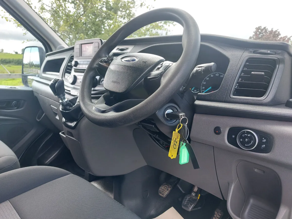 FORD TRANSIT 222' 130 BHP - RWD - Image 4