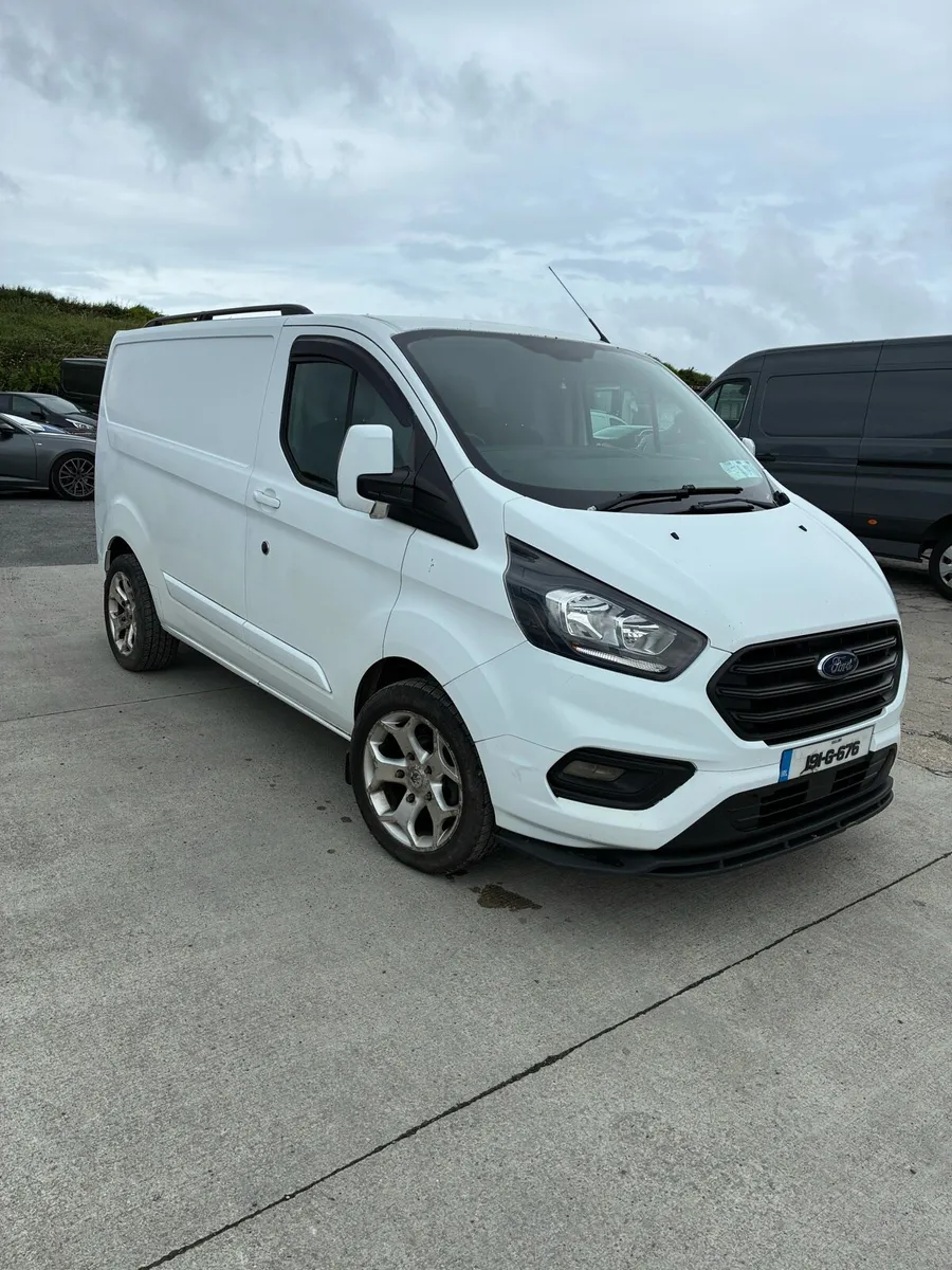 Van - Image 1