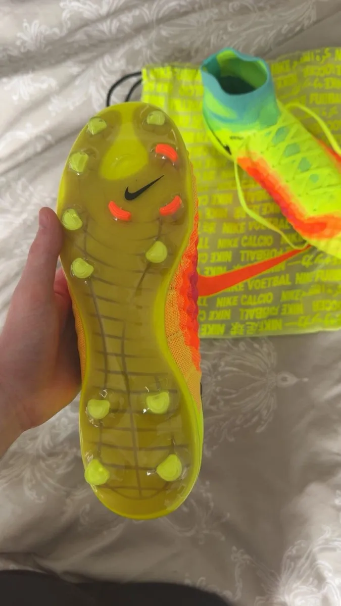 Nike Magista Obra football boots - Image 4