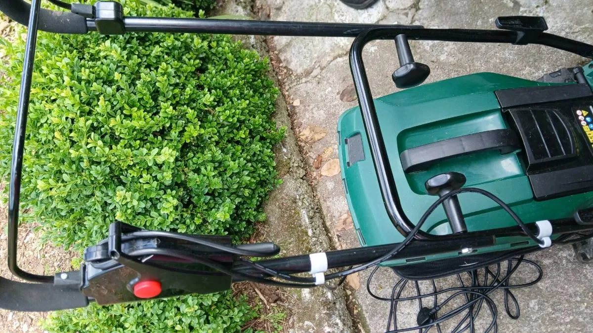 Lawn mower - Image 4