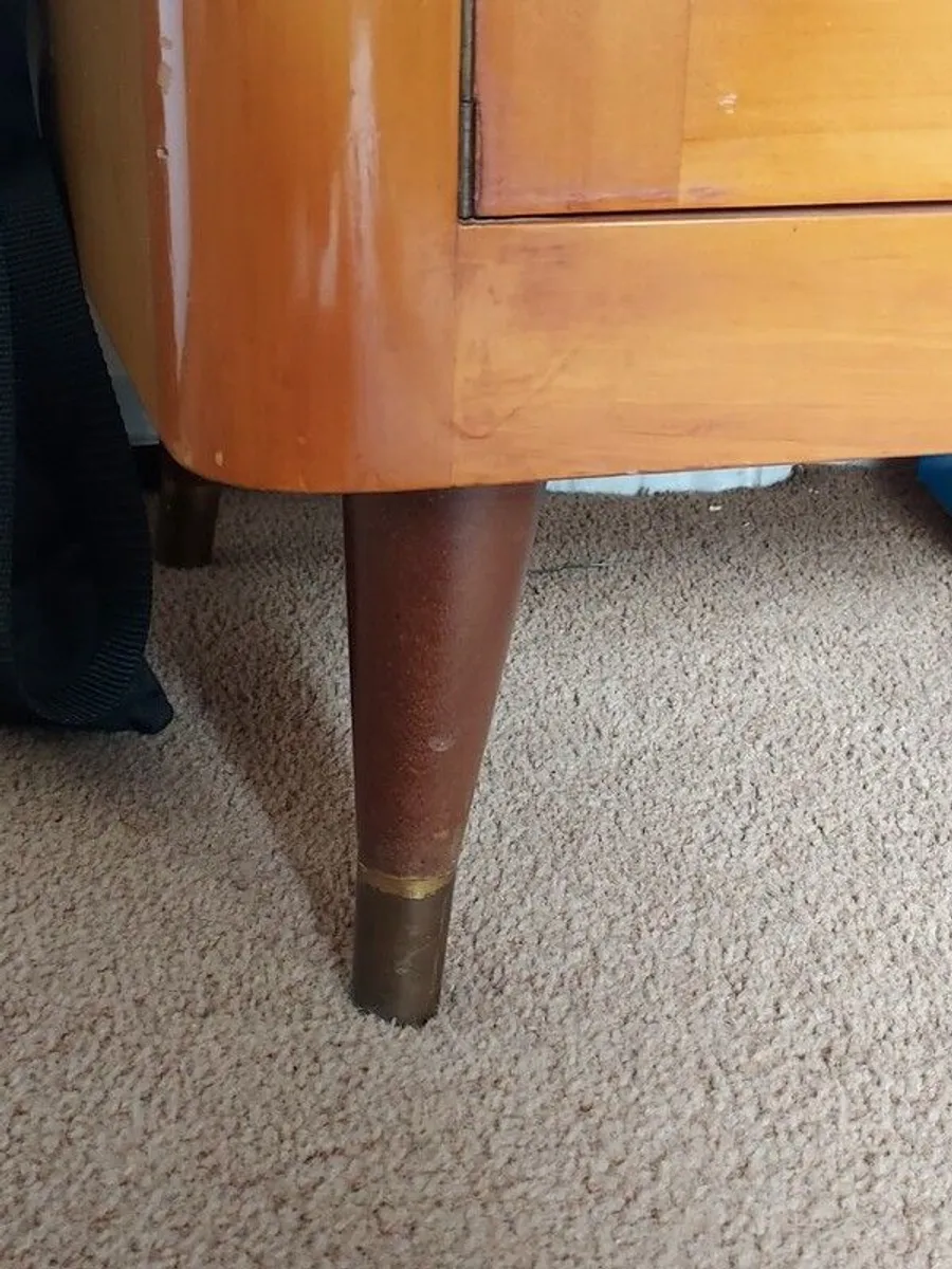 Mid-century teak display cabinet /sideboard - Image 3