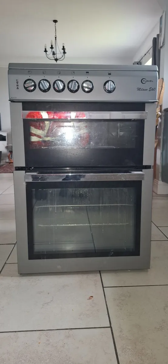 Oven - Image 1