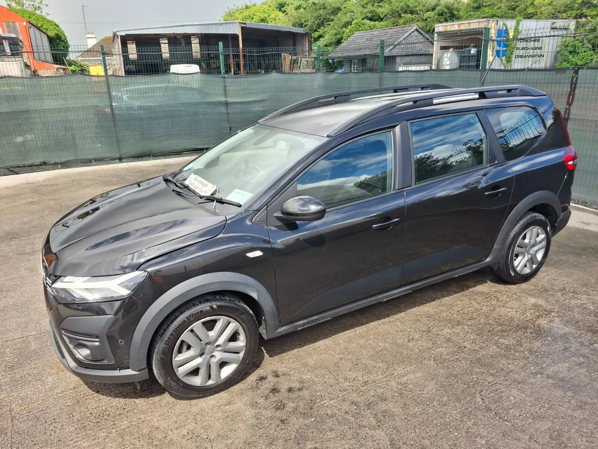 231 Dacia Jogger  Exspersion  1.0 Petrol - Image 2