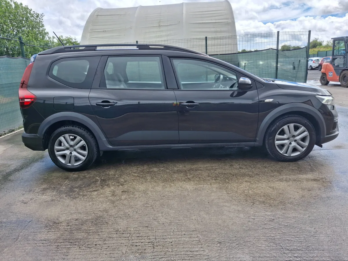 231 Dacia Jogger  Exspersion  1.0 Petrol - Image 1