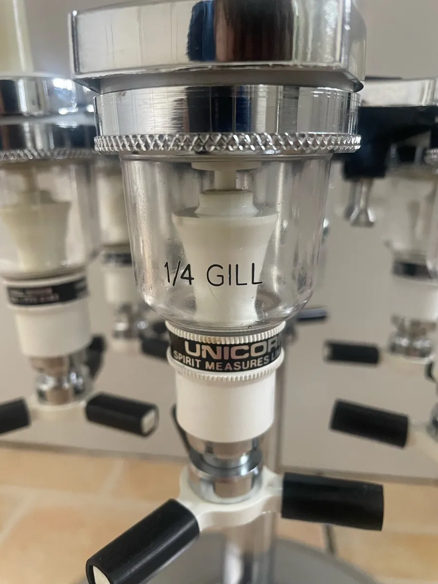 Vintage Unicorn 1/4 Gill 6 Bottle Liquor Dispenser - Image 3