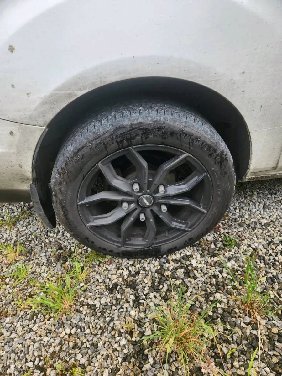 Alloys - Image 1