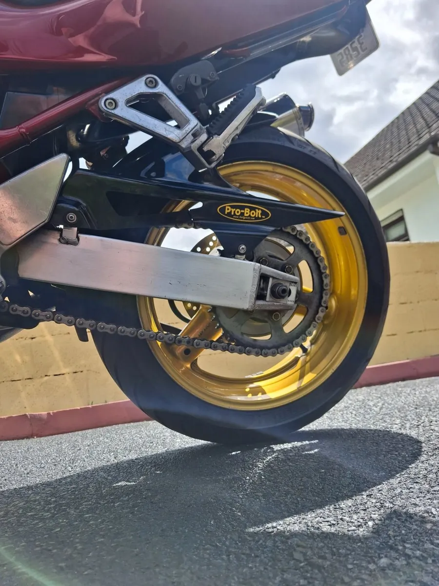 Suzuki bandit 1200 - Image 4