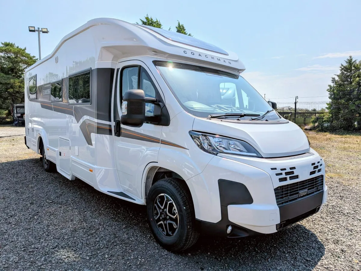 NEW COACHMAN AVVENTURA 565 - Image 3