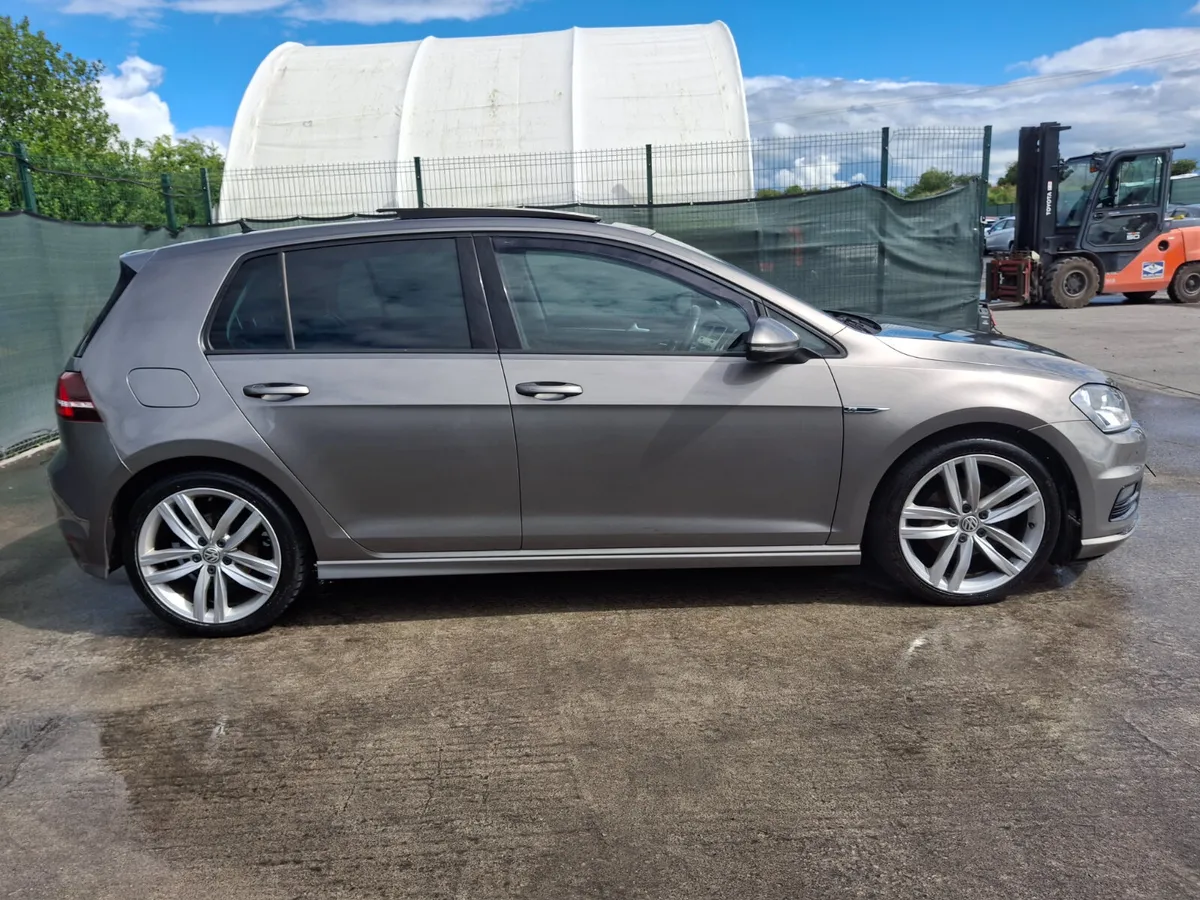 2016 Volkswagen Golf  Highline   Automatic - Image 3