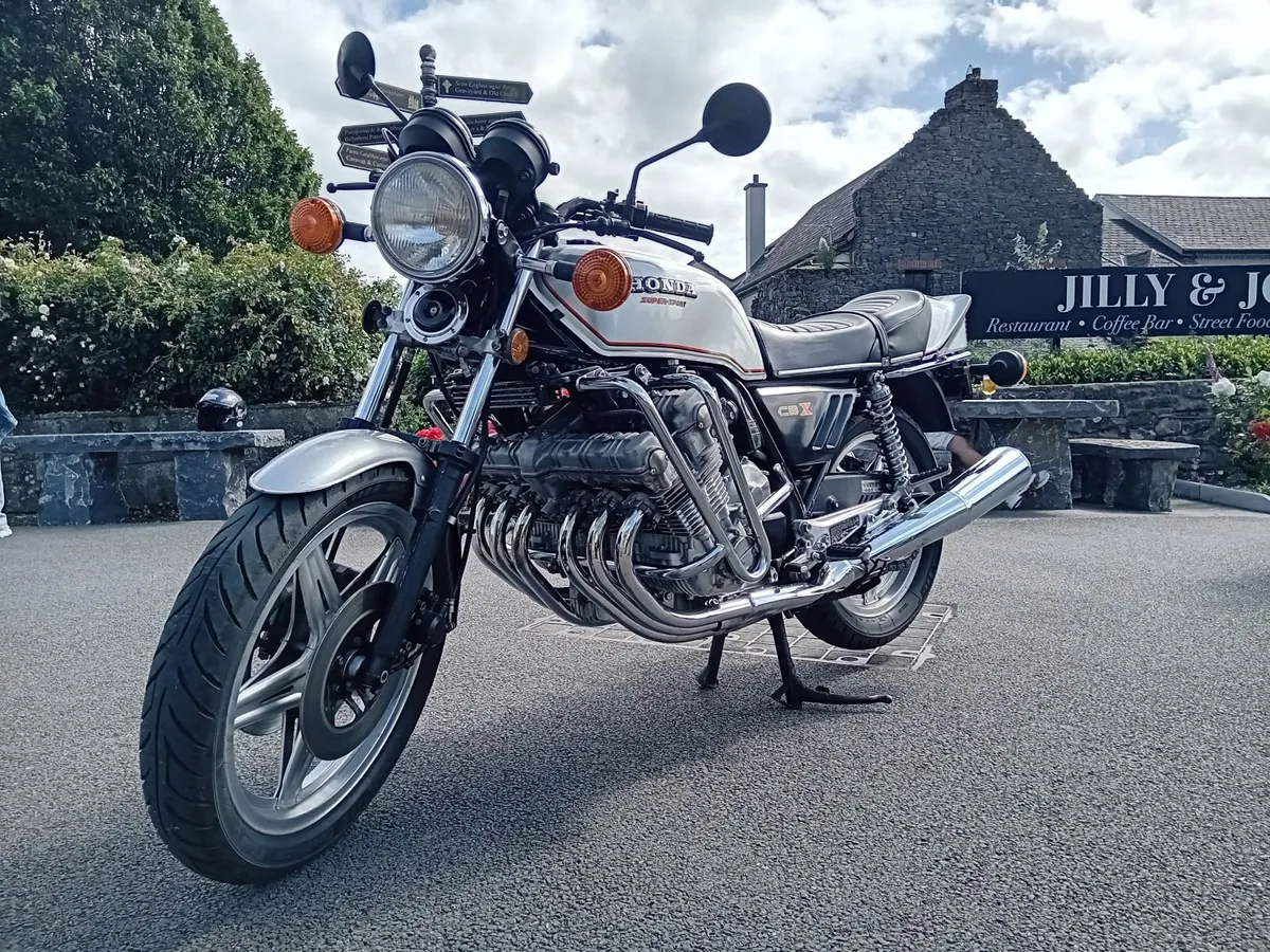 Honda CBX 1979 Silver - Image 2