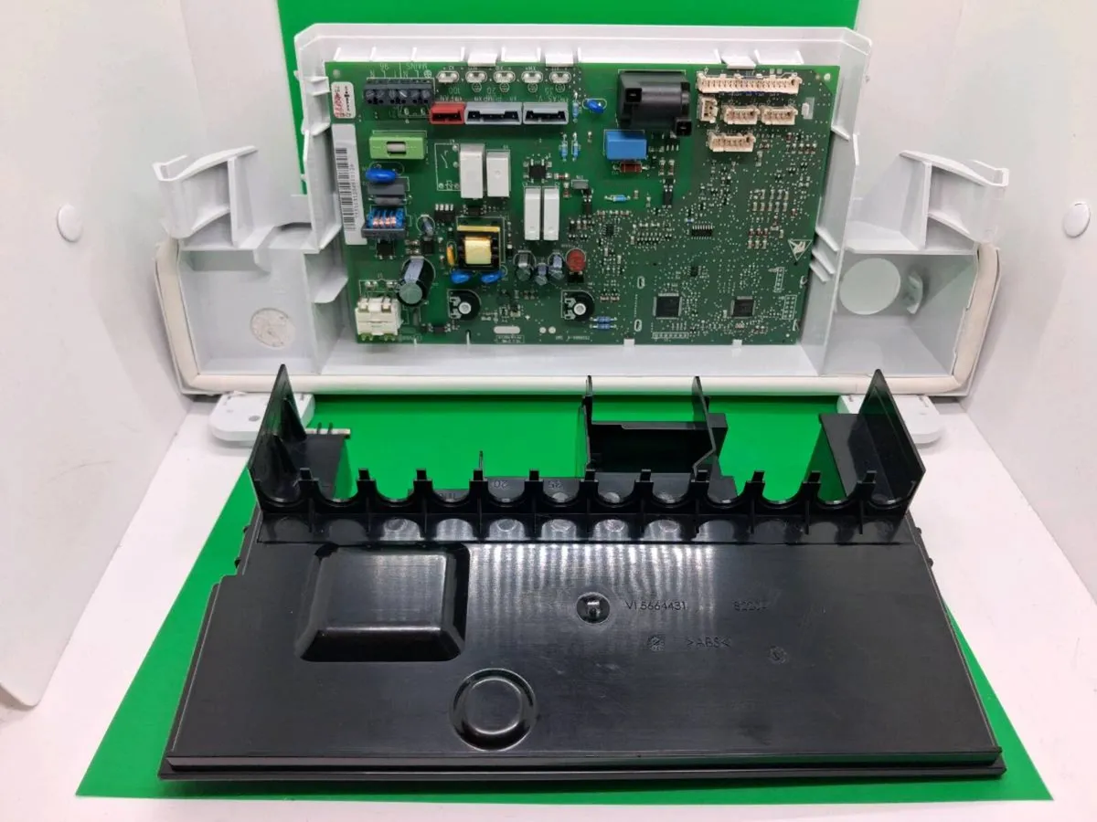Postage - Viessmann PCB Vitodens 100W Boiler Contr - Image 2