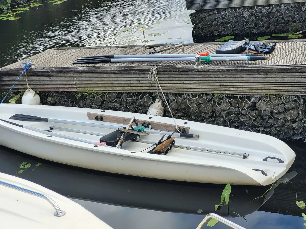 Yole rowing boat - Image 3