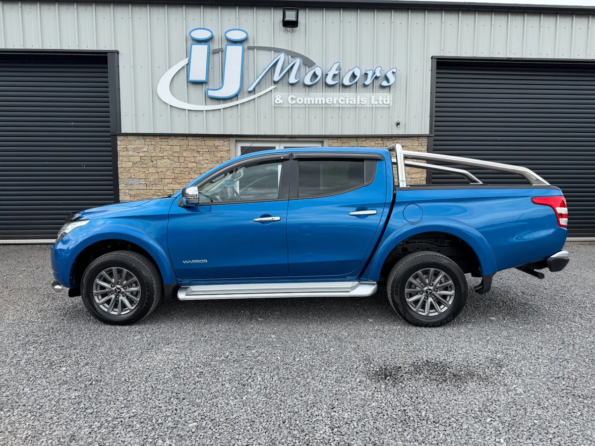 19 MITSUBISHI L200 2.4 DI-D 178 WARRIOR 4WD PICKUP - Image 4
