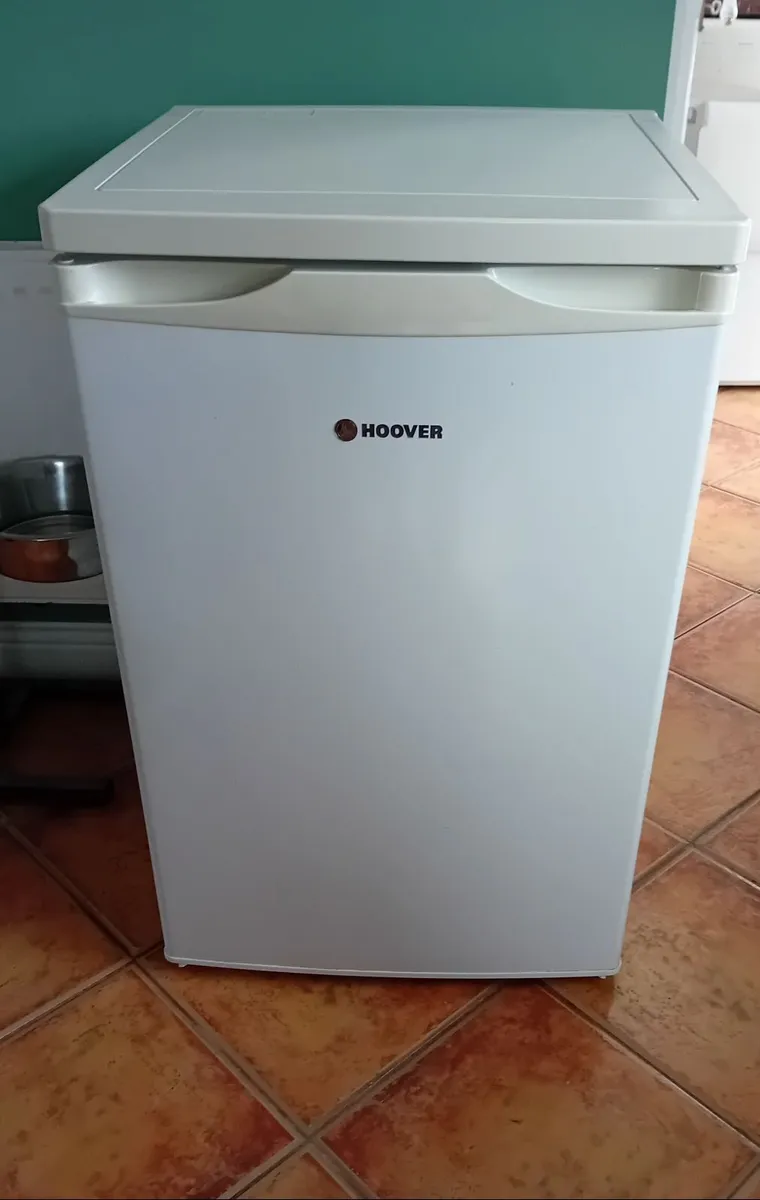 FREE FRIDGE - Image 1