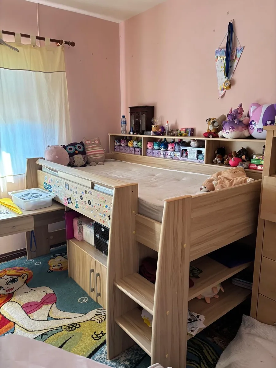 Child room furniture - Image 2