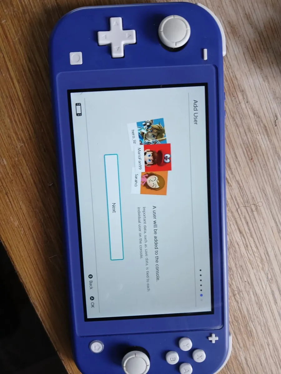 Nintendo Switch lite console €100 - Image 1