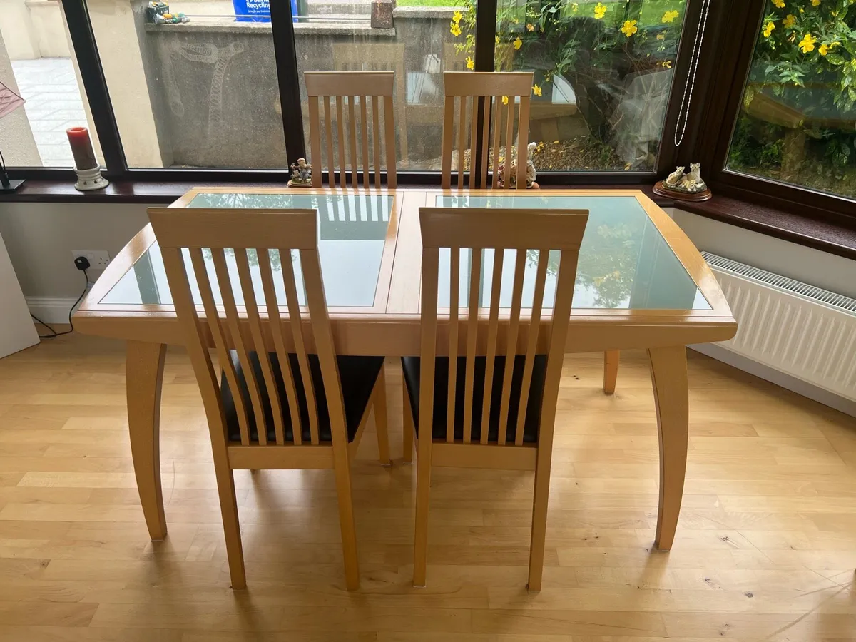 Extendable Kitchen Table and Chairs - Image 2
