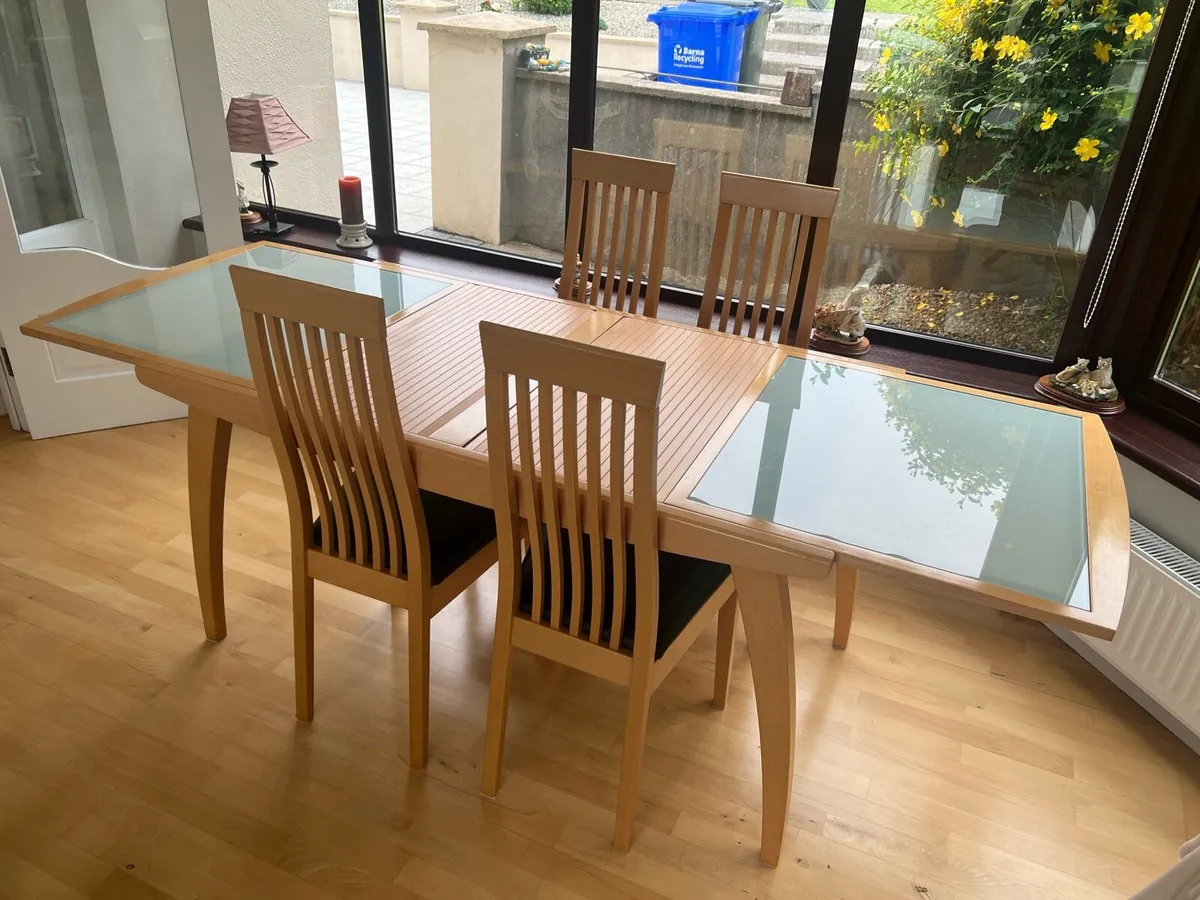 Extendable Kitchen Table and Chairs - Image 3