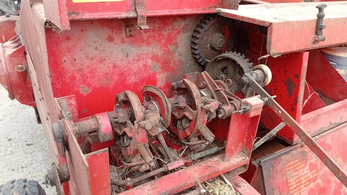 Three Welger ap61's - Image 4
