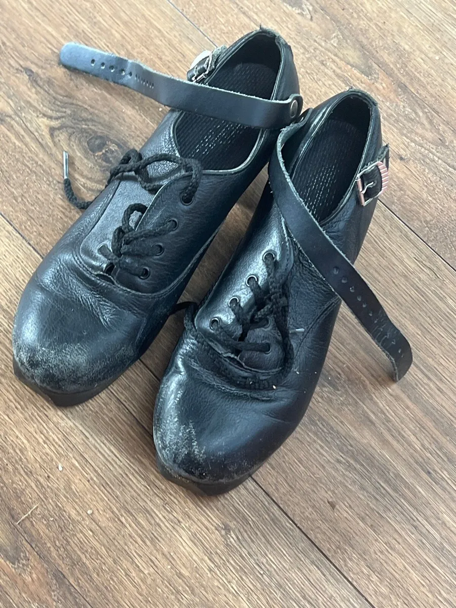 Second hand flexi step tap dancing shoes offers - Image 2