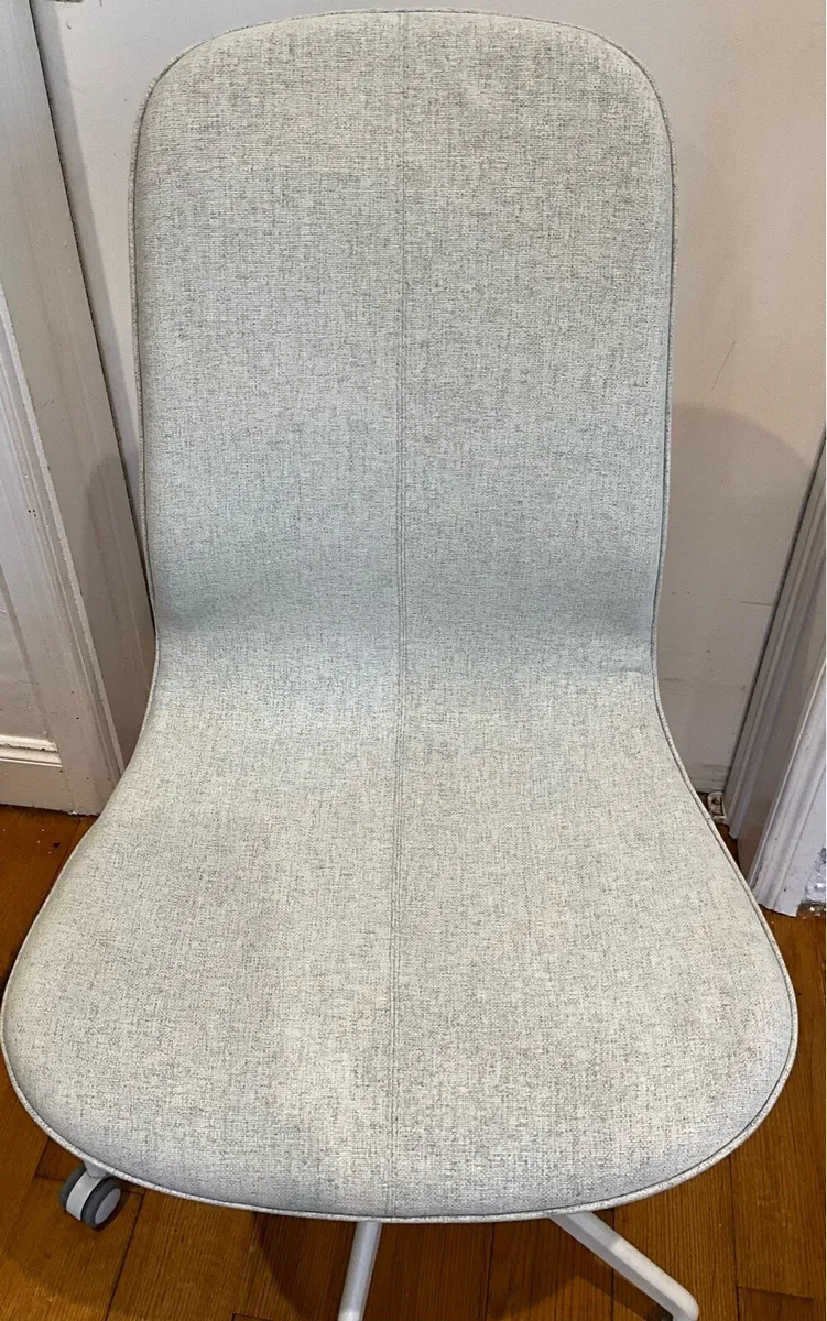Conference Chair - Image 4