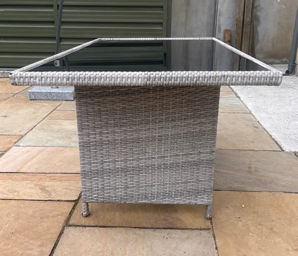 Garden furniture dining table - Image 1