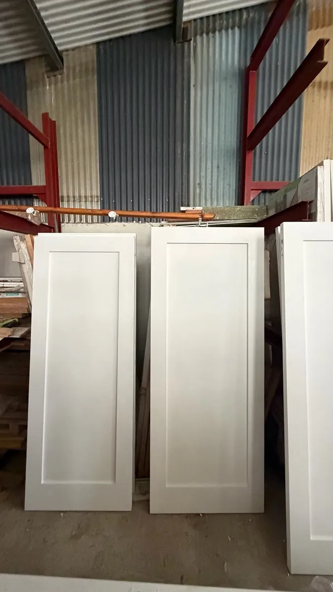 White Primed Shaker Doors - Image 2