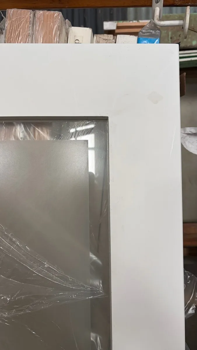 White Primed Shaker Doors - Image 4