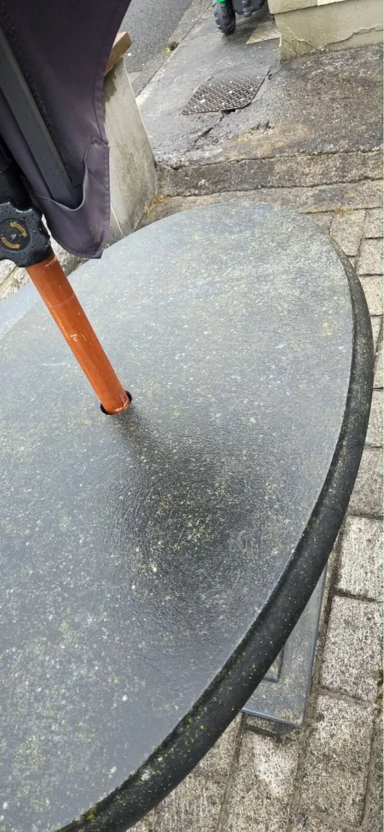 Outdoor Seating - Image 2