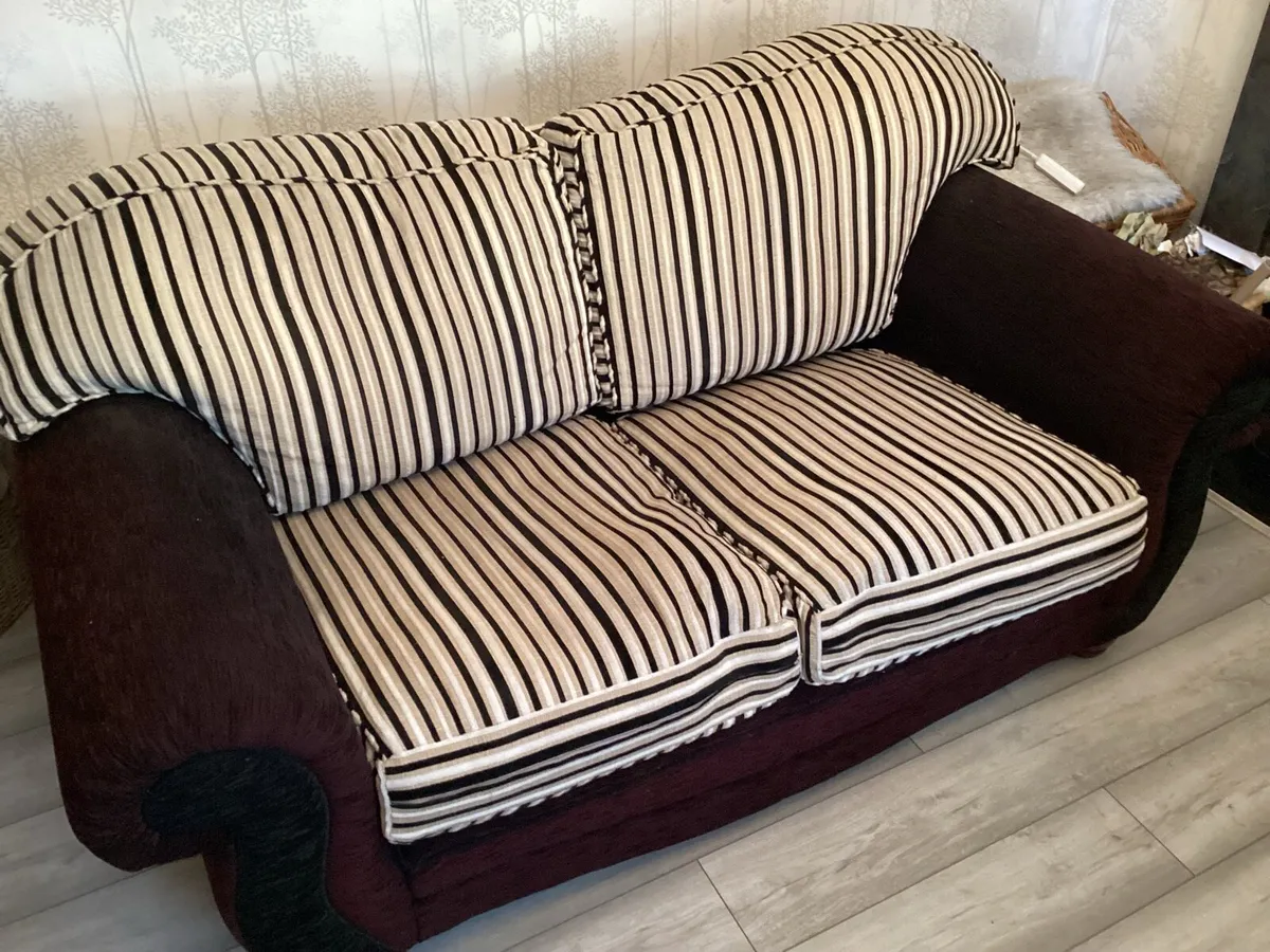 Couch 2 seater - Image 2