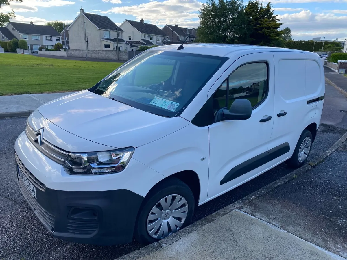Citroen Berlingo 2019 - Image 2