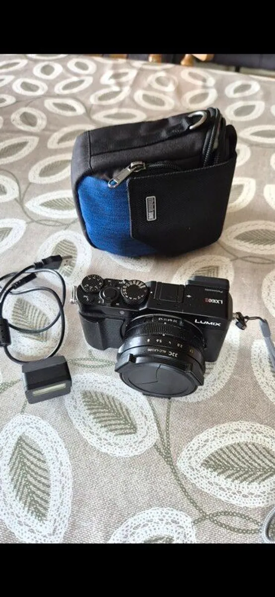camera - Image 2