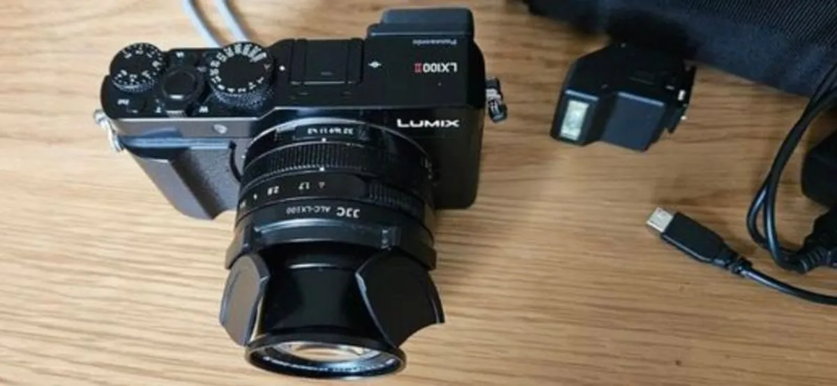 camera - Image 3