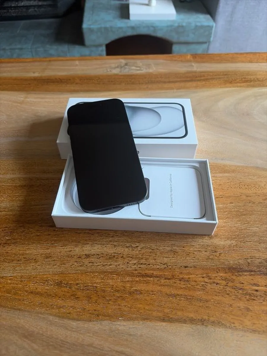 iPhone 15 128gb - Image 4