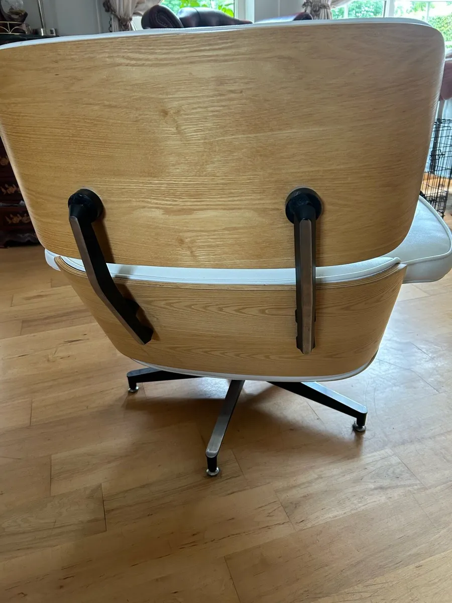 Designer chair - Image 3
