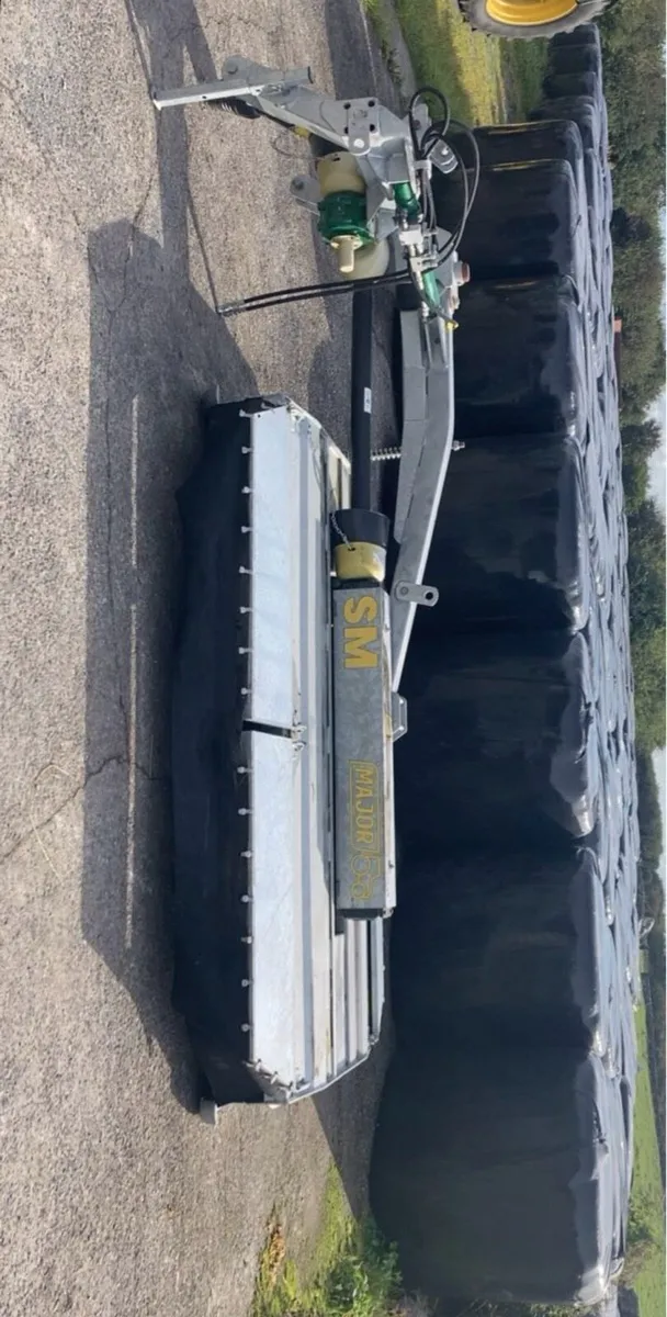 New major 8ft topper - Image 1
