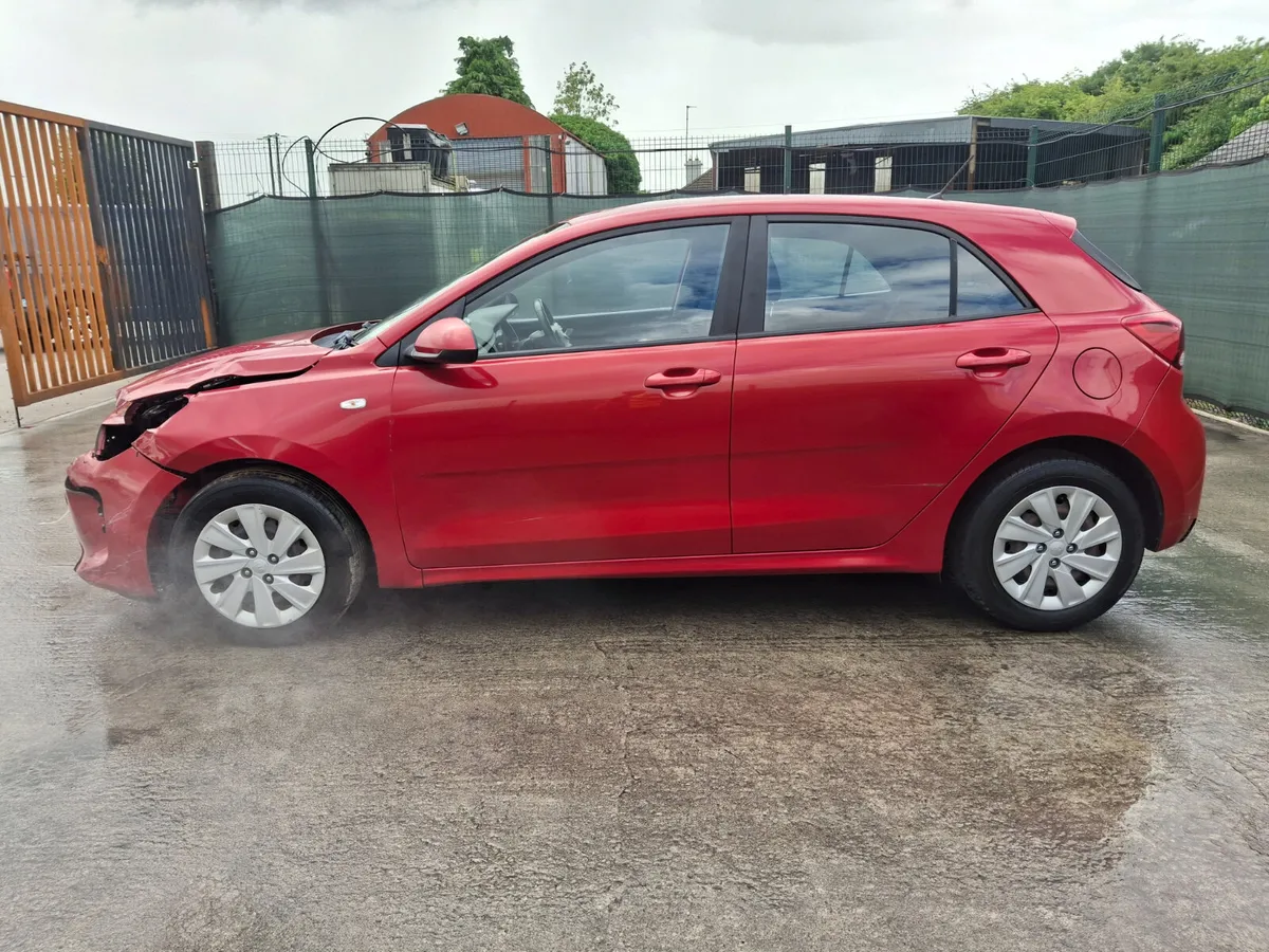 172 Kia Rio1.3 Petrol - Image 4