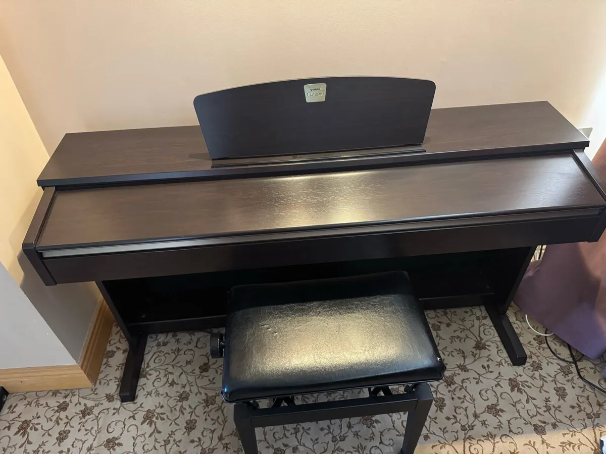 Yamaha Piano clavinova - Image 2