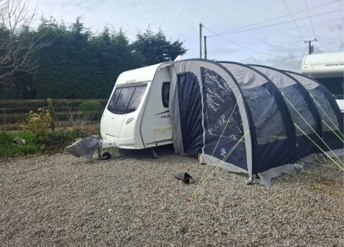 Caravan 2012 (4 Berth) Lunar Quaser. Lots of extra - Image 3