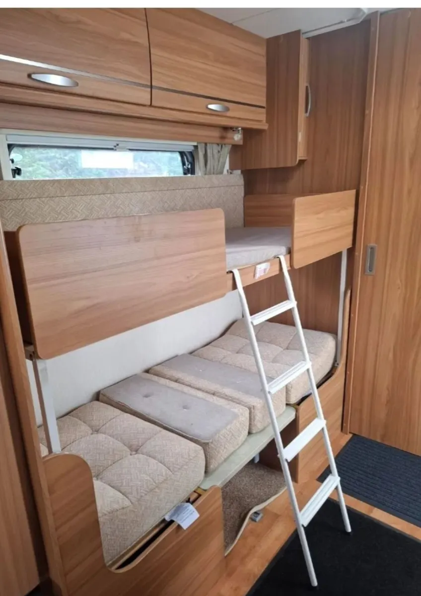 Caravan 2012 (4 Berth) Lunar Quaser. Lots of extra - Image 2