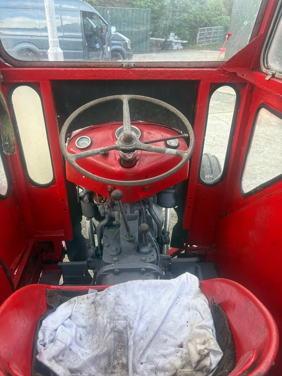 Massey 35 - Image 2