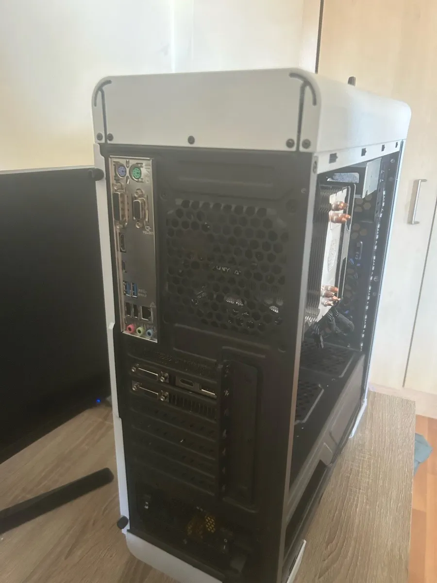 gaming PC for repair - Image 3