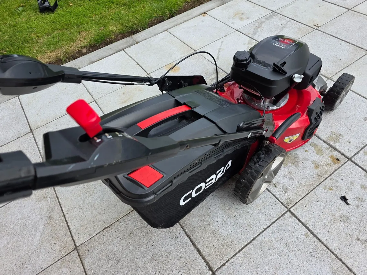 21" Cobra / Honda Lawnmower - Great condition - Image 4