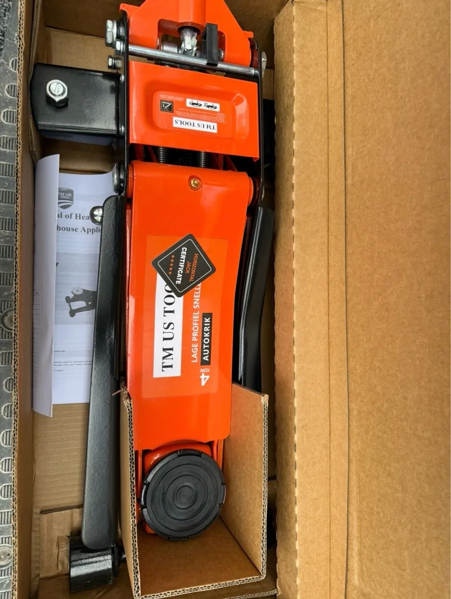 BRAND NEW 4ton LOW PROFILE TROLLEY JACKS - Image 2