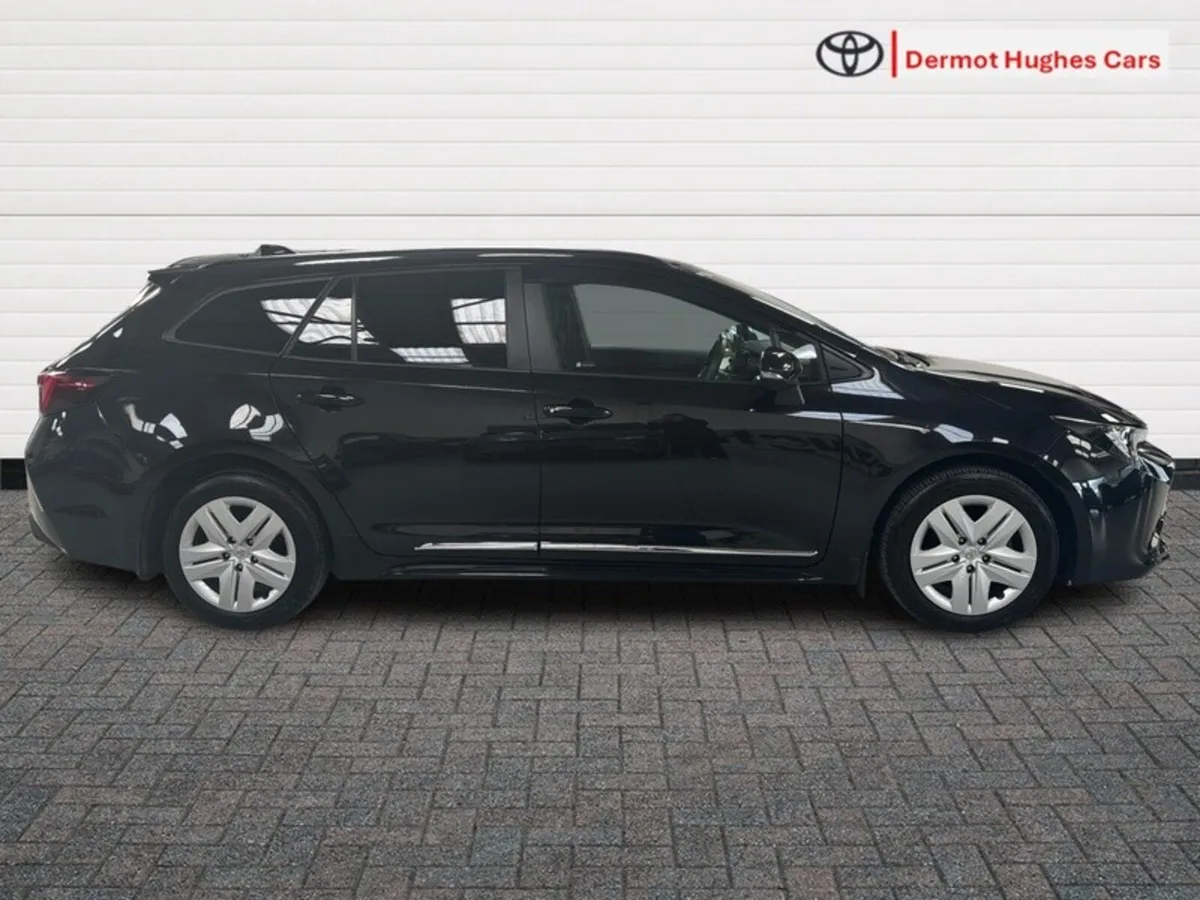 Toyota Corolla PROFESSIONAL (N1) - Image 3