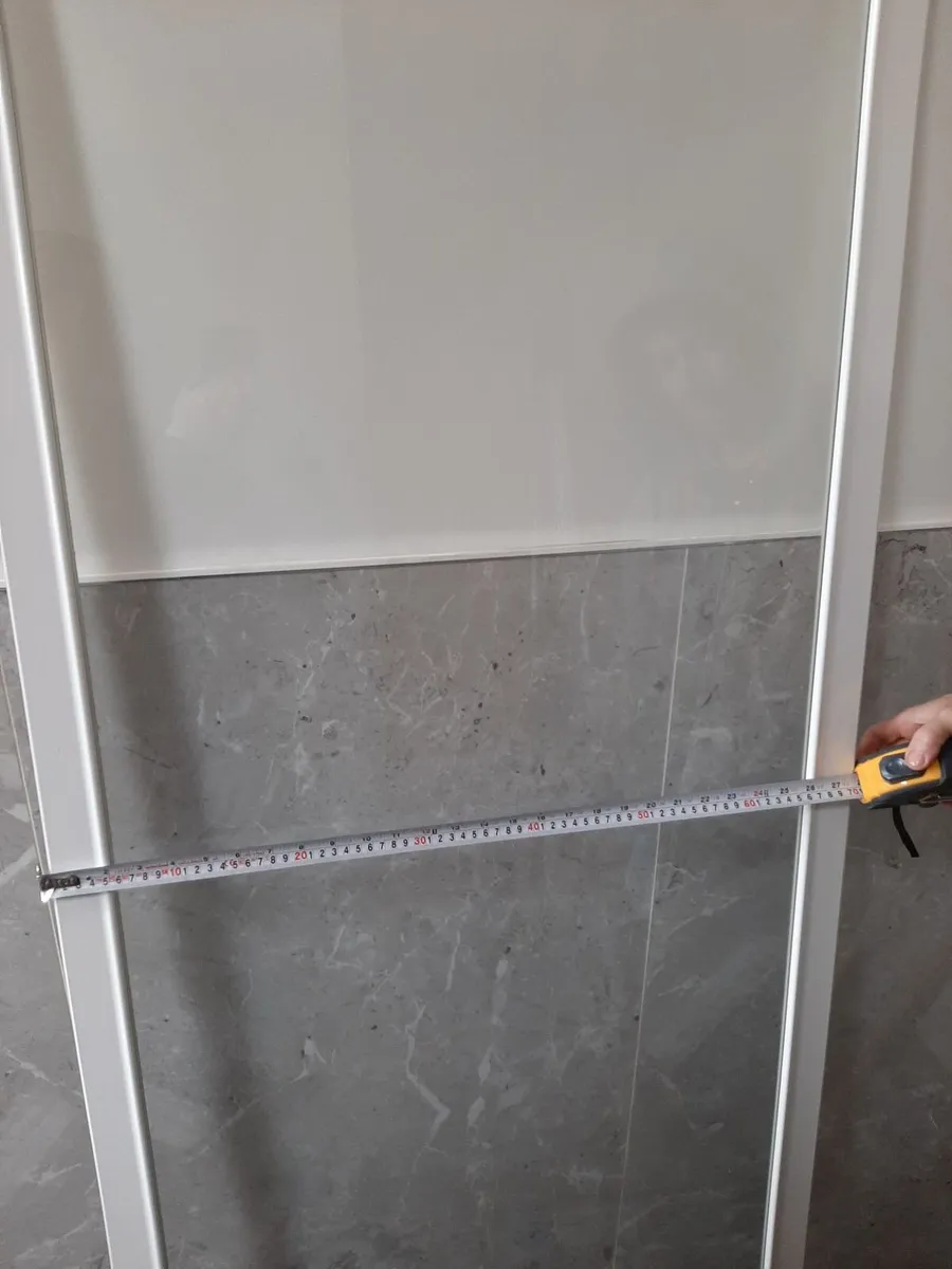 Shower tray, screen for sale - Image 3
