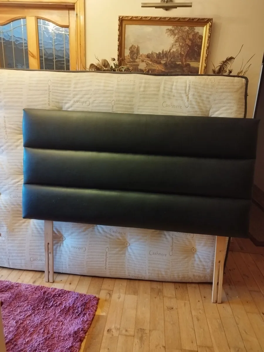 King Bed, with 2 drawers mattress and headboard - Image 2